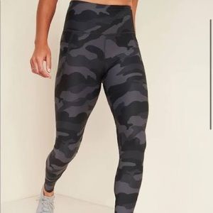 Extra High-Waisted PowerSoft Hidden-Pocket Leggings for Women